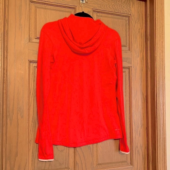 Nike Pro Dri-Fit Large Hoodie - Picture 2 of 5